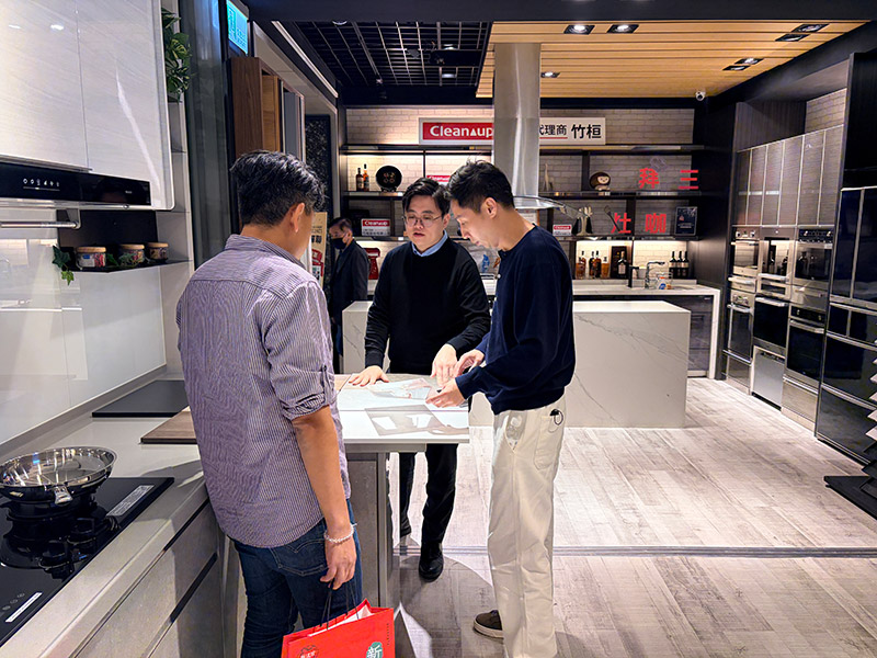 感謝柏鴻建設蒞臨參觀竹桓Cleanup台北門市